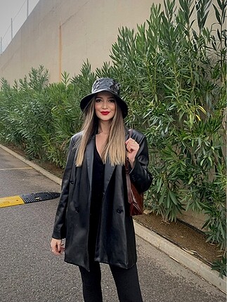 Zara rugan şapka