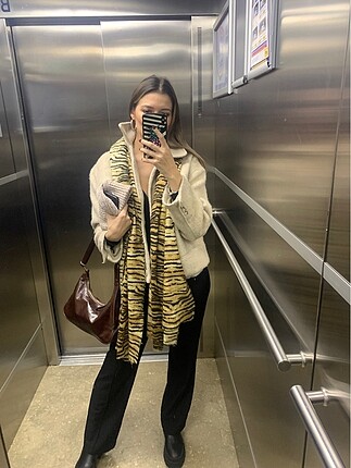 Zara leopar atkı