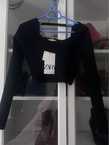 Zara triko