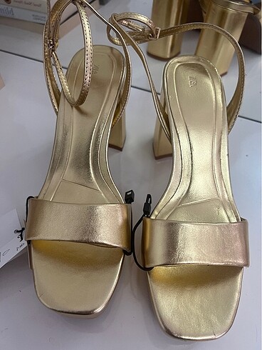 Zara Zara ayakkabı