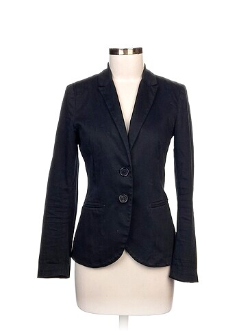 Stradivarius Blazer %70 İndirimli.