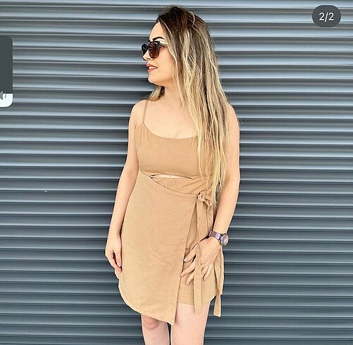 s Beden camel Renk Bej askılı şort tulum