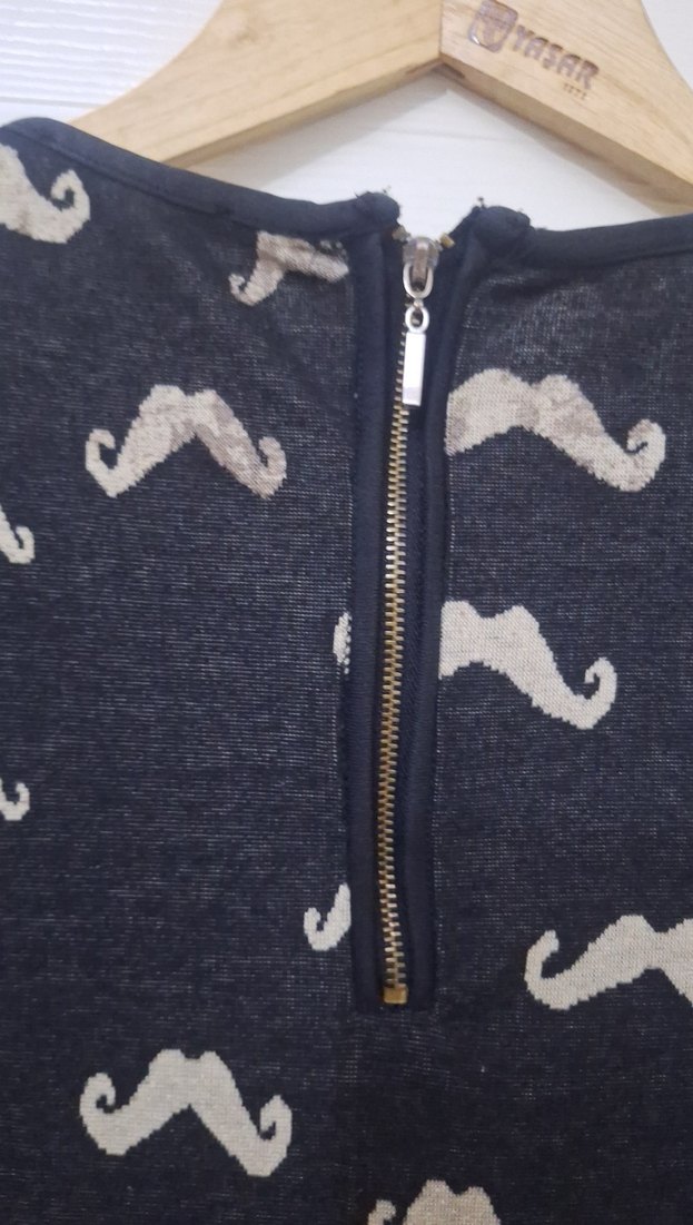 siyah Baskılı Kadın Kazak - Görsel 4