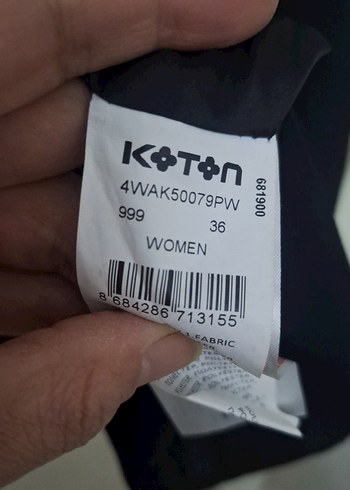 Kadın Siyah Düğmeli  Ceket - Görsel 4