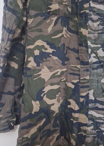 Düğmeli Kamuflaj Desenli Kadın Gömlek - Görsel 6