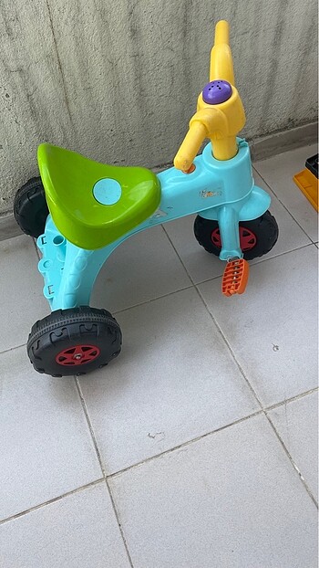 Üç tekerlekli bisiklet