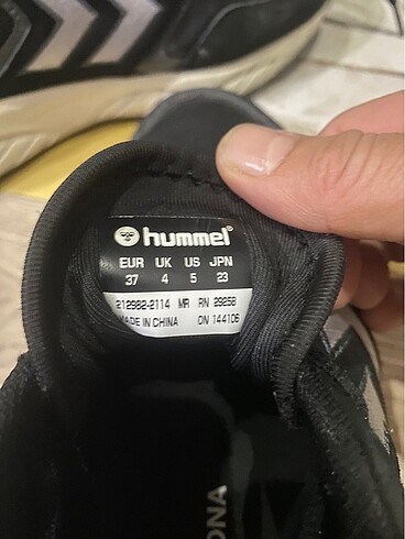 37 Beden siyah Renk Hummel orjinalll spor ayakkabı