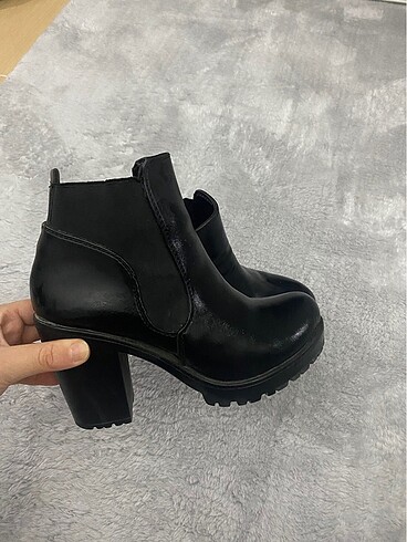 Zara bot