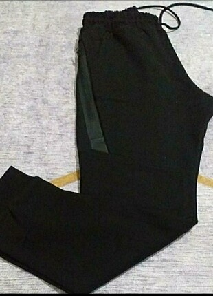 Nike Tech Fleece alt