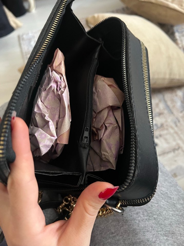 Zincir Detaylı Siyah Yılan Derisi Desenli Kadın Çanta - Görsel 3