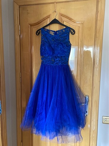 Parti elbisesi kabarik tül detayli dantelli - Görsel 2