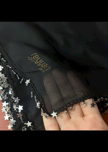 Parlak Siyah Dantel Detaylı Kadın Şal - Görsel 2