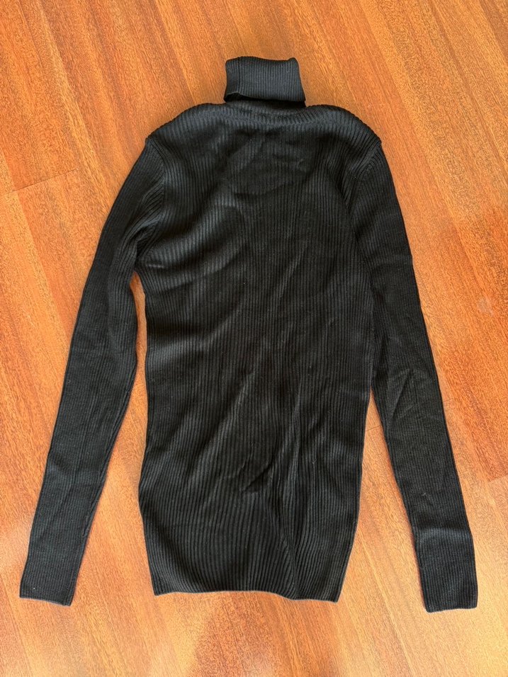 Kadın Siyah Boğazlı Triko Kazak - Görsel 2