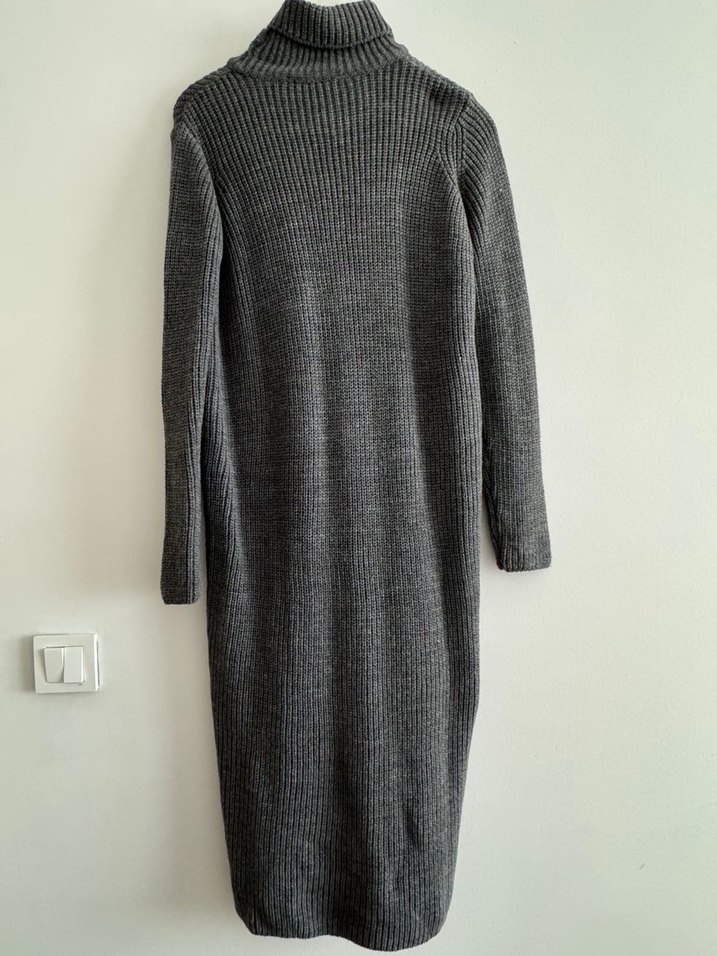 Gri Yüksek Yakalı Triko Uzun Elbise - Görsel 5