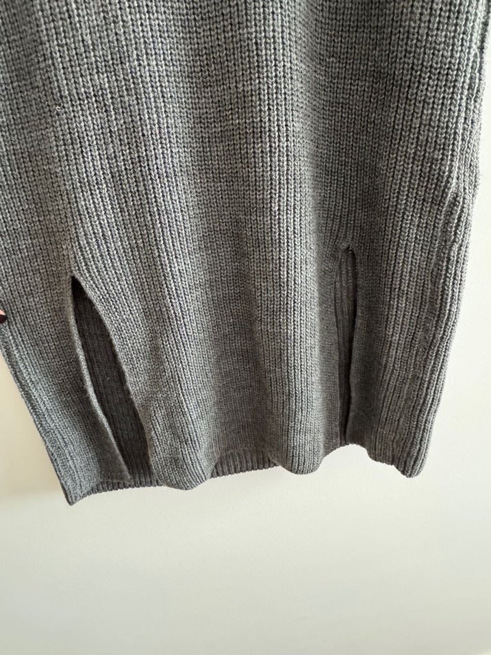 Gri Yüksek Yakalı Triko Uzun Elbise - Görsel 3