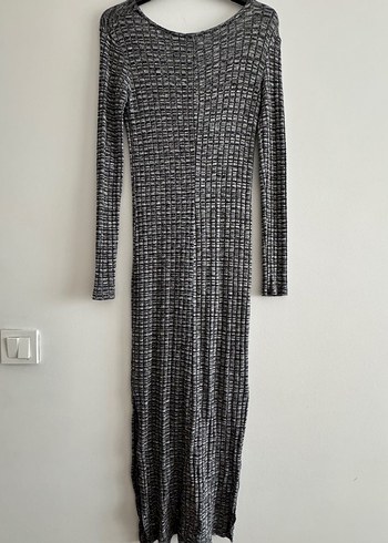 Gri V Yaka Uzun Triko Elbise - Görsel 5