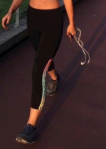 Siyah Pamuklu Tayt - Görsel 4