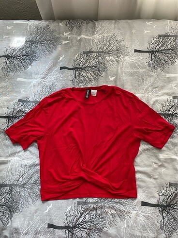 H&M kırmızı tişört