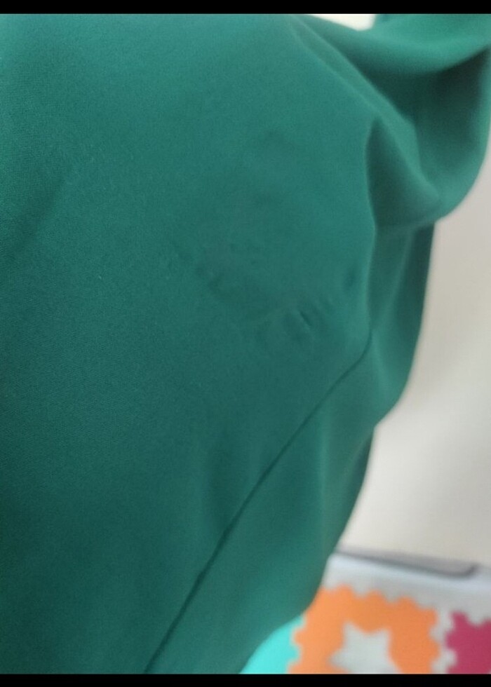 Zümrüt yeşili hamile elbisesi  - Görsel 5