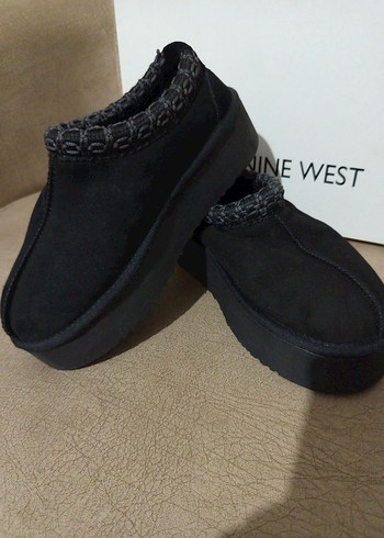Nine West ürünü