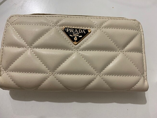 Prada cüzdan