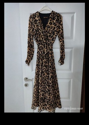 Leopar Desenli Uzun Kemerli Elbise - Görsel 5