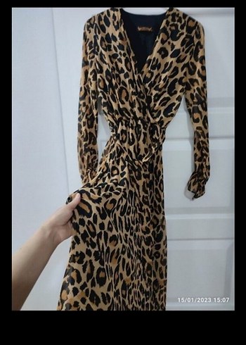 Leopar Desenli Uzun Kemerli Elbise - Görsel 3
