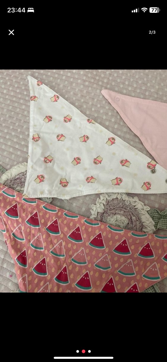 Nakışlı Pastel Renkli Bebek Önlükleri - Görsel 2