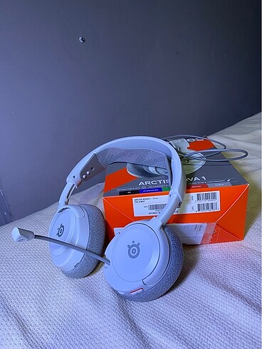 SteelSeries Arctis Nova 1 Gaming Kulaklık
