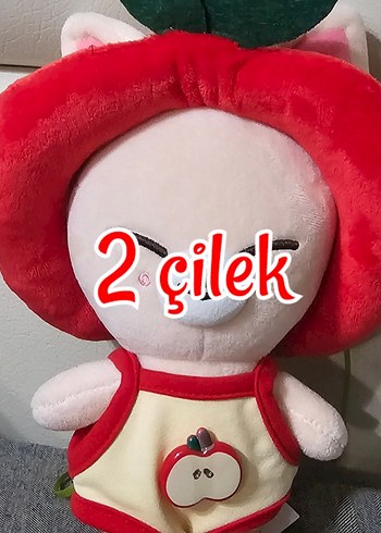 Kırmızı Çilek Temalı Peluş Oyuncak