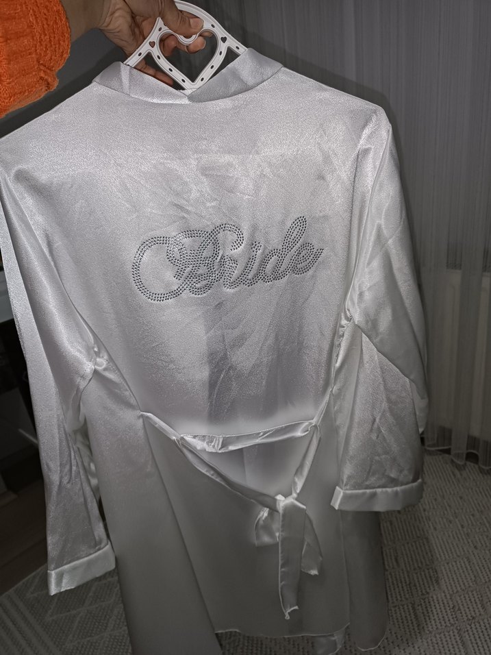 Beyaz Parlak Midi Kadın Sabahlık - Görsel 2