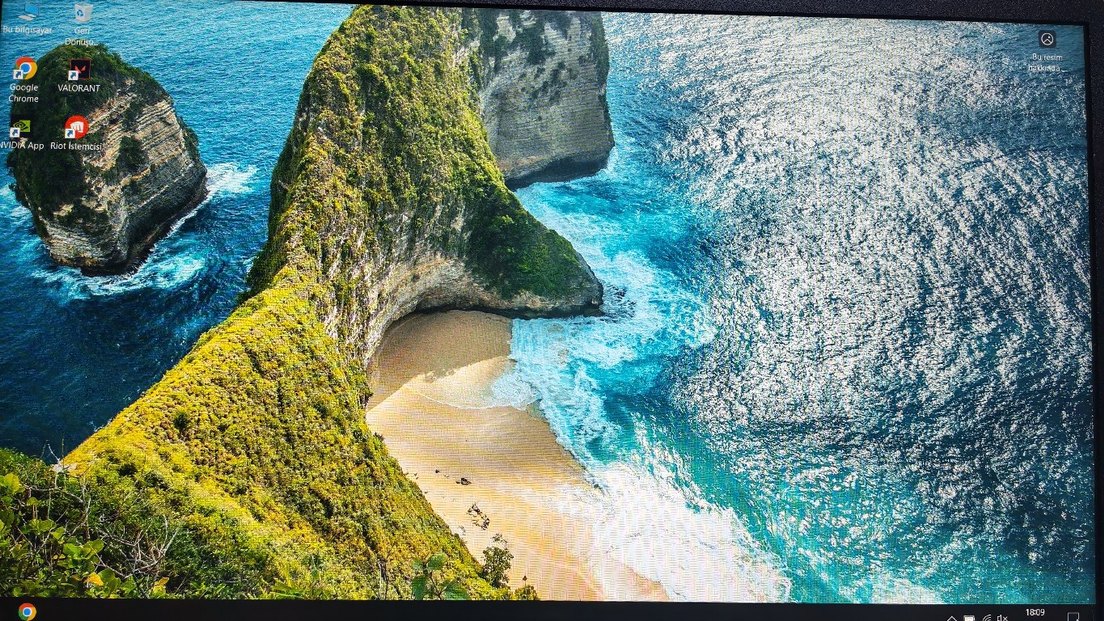 Acer Nitro RTX 4050 laptop - Görsel 3