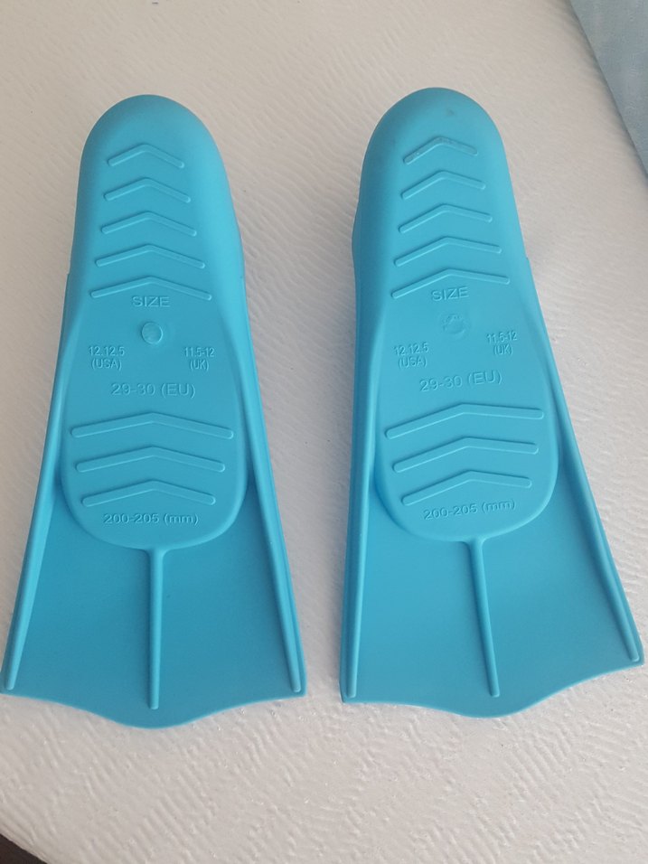 Çocuk yüzme paleti (mavi renk)- Decathlon 29-30 numara - Görsel 4