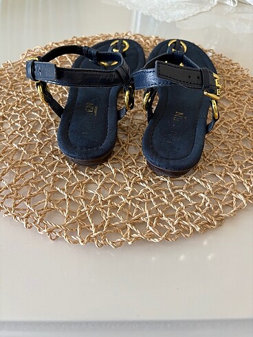 37 Beden lacivert Renk Ralph lauren sandalet