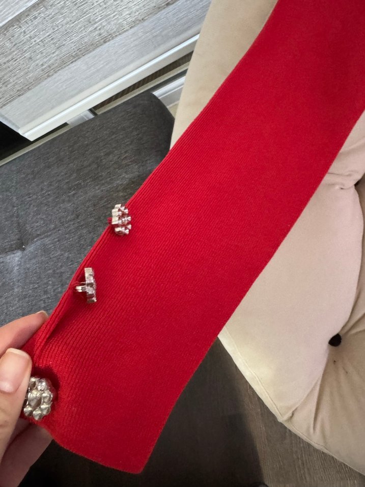 Düğmeli Kırmızı Yüksek Yakalı Kadın Kazak - Görsel 3