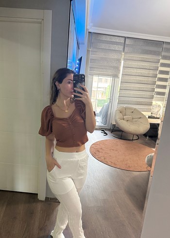 Bej V Yaka Kısa Kollu Salaş Bluz ve alt takım - Görsel 3