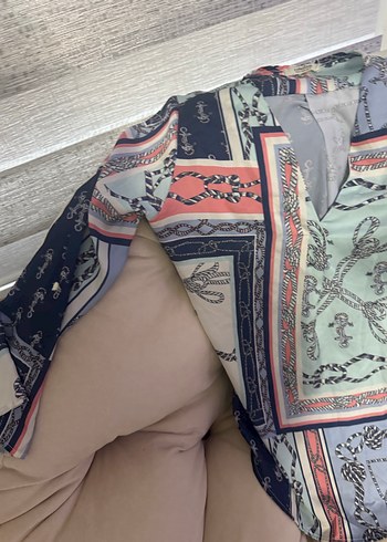 V Yaka Çok Renkli Bohem  Bluzu - Görsel 7