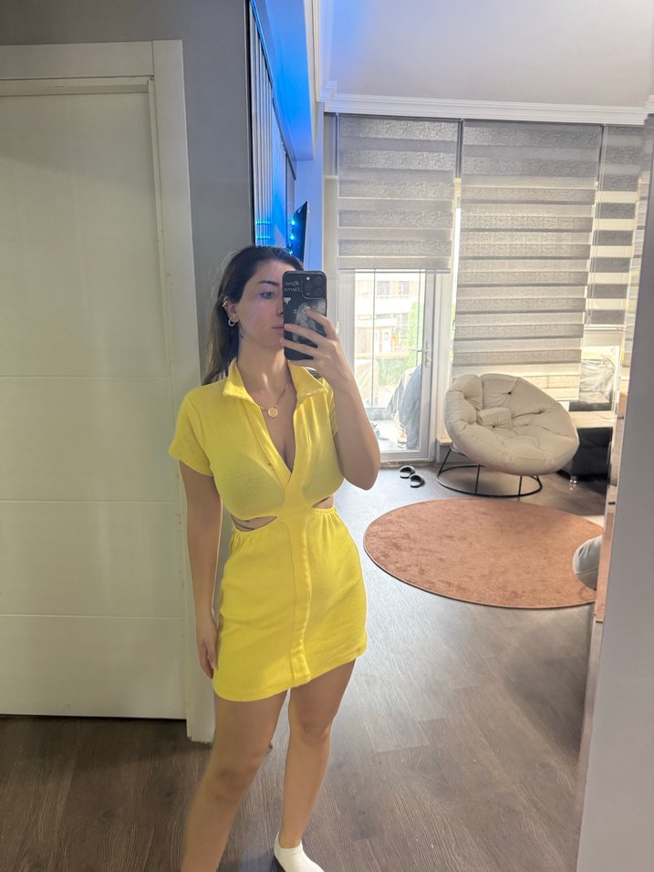 Sarı Şeffaf V Yakalı Mini Elbise - Görsel 2