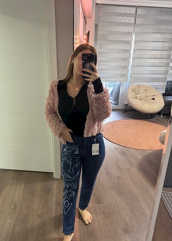 Kahverengi Tüylü, Batik Desenli Bol Kesim Kadın Kot Pantolon - Görsel 6