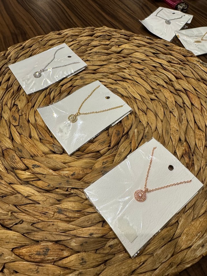 Mini İşlemeli Zincir Detaylı Kadın Kolye 3lü SET - Görsel 2