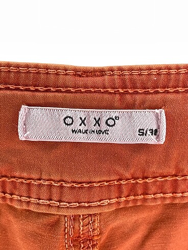 34 Beden çeşitli Renk oxxo Kumaş Pantolon %70 İndirimli.