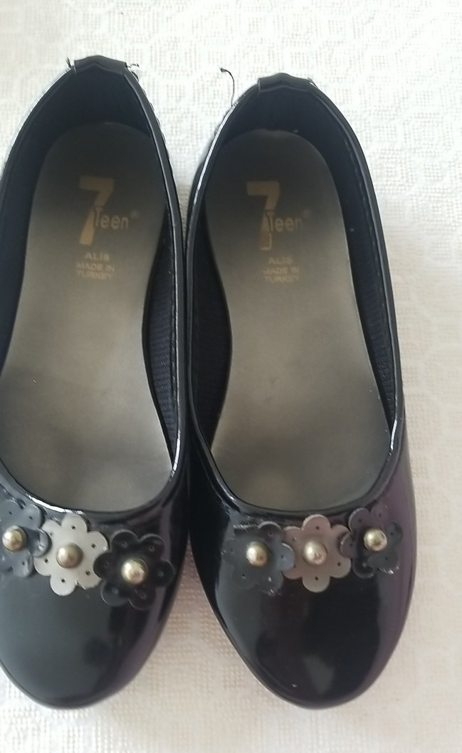 Kızlar için siyah tokalı bale babeti - Görsel 2