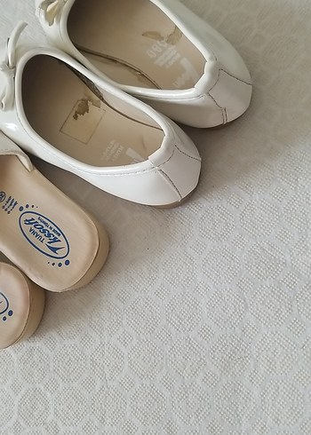 Kız Çocuk Beyaz Ballet Flats terlikler 29 numara - Görsel 5