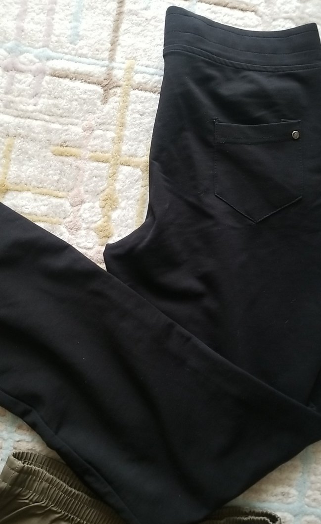 Bol Kesim Koyu Kahverengi Hamile Şortu - Görsel 4