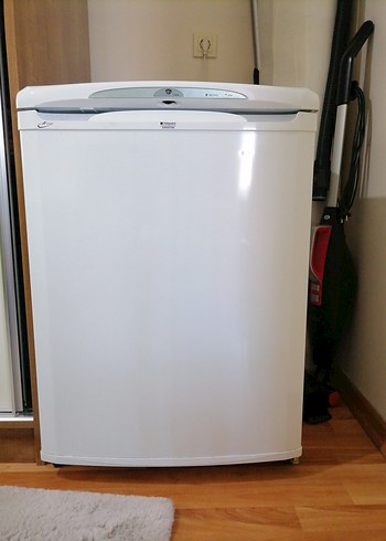  Beden Hotpoint Ariston Beyaz Gri Buzdolabı