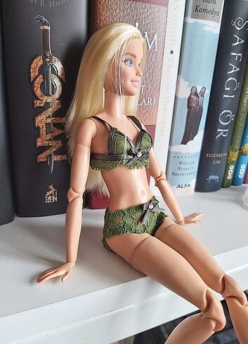 Barbie yeşil iç çamaşırı