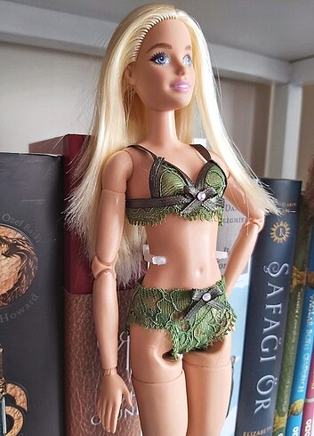 Barbie Barbie yeşil iç çamaşırı