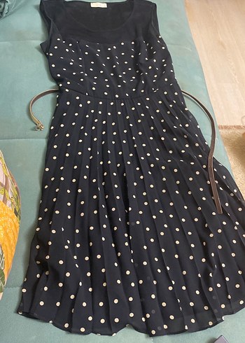 Siyah Puantiyeli Pilili Midi Elbise - Görsel 4