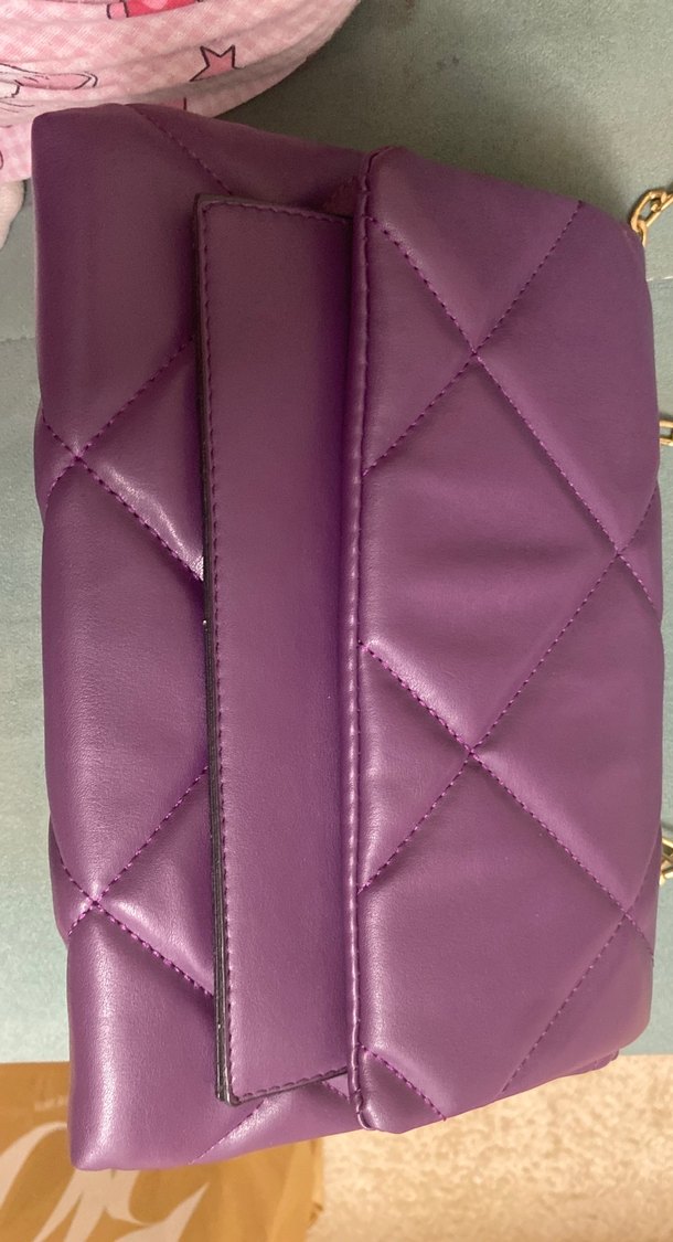 Zincir Detaylı Mor Çanta - Görsel 2