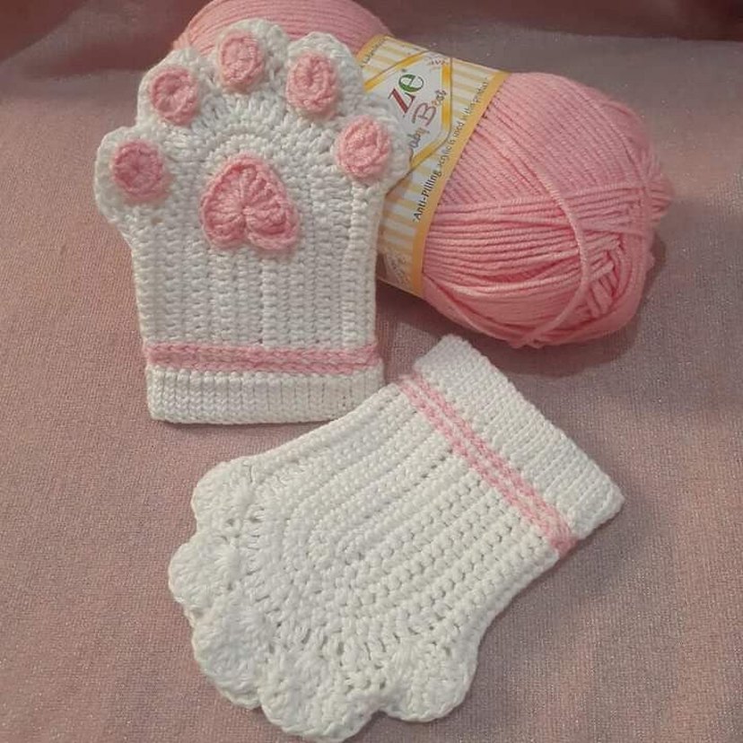 Pembe Beyaz Örgü Kadın Eldiven - Görsel 2